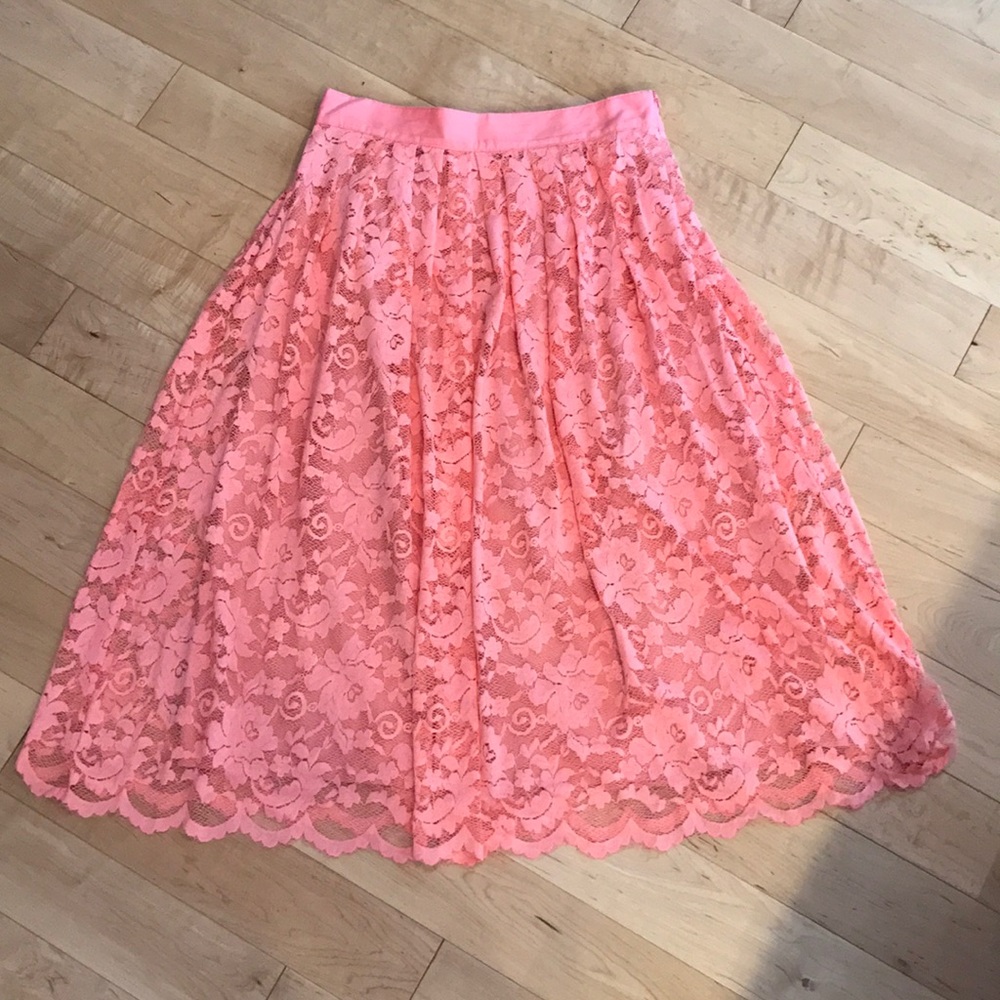 Beautiful pink floral dress in size S from Zara